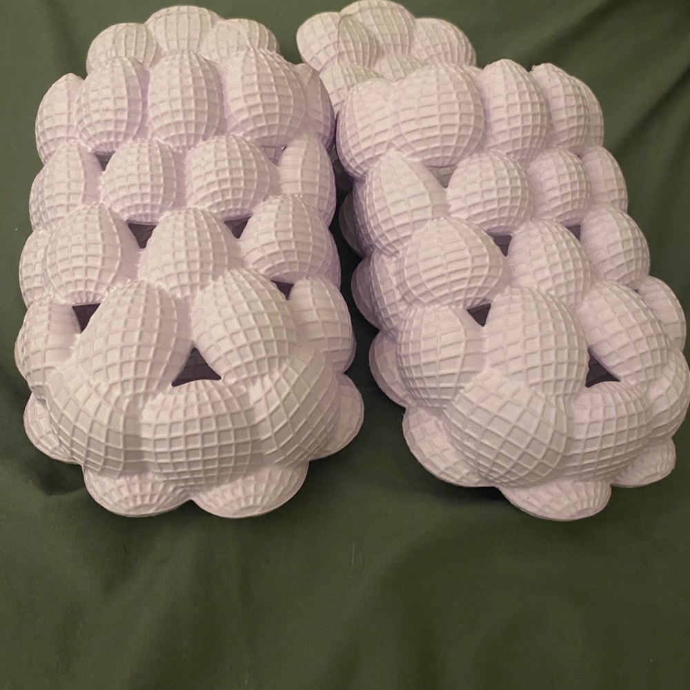 Golf ball shoes